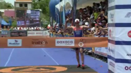 Triathlon - Au Mexique, Raphaël mène avant de s'effondrer
