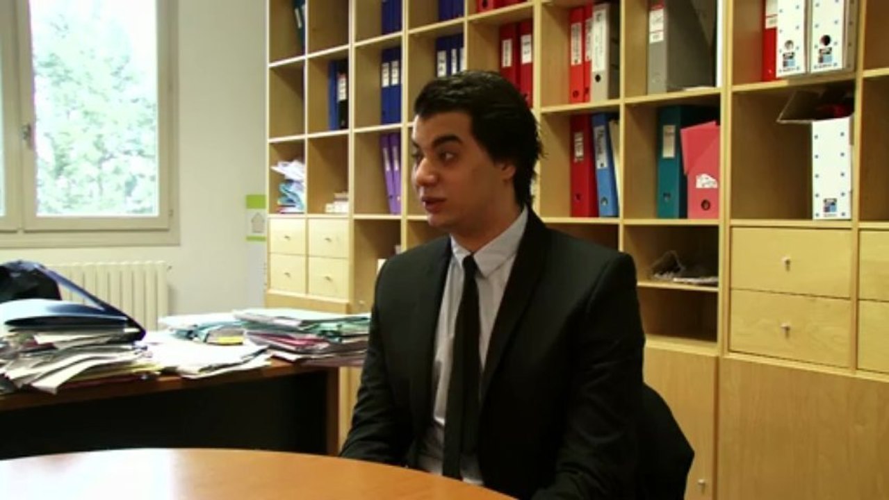 Embauche-moi si tu peux : ENTRETIEN D'EMBAUCHE