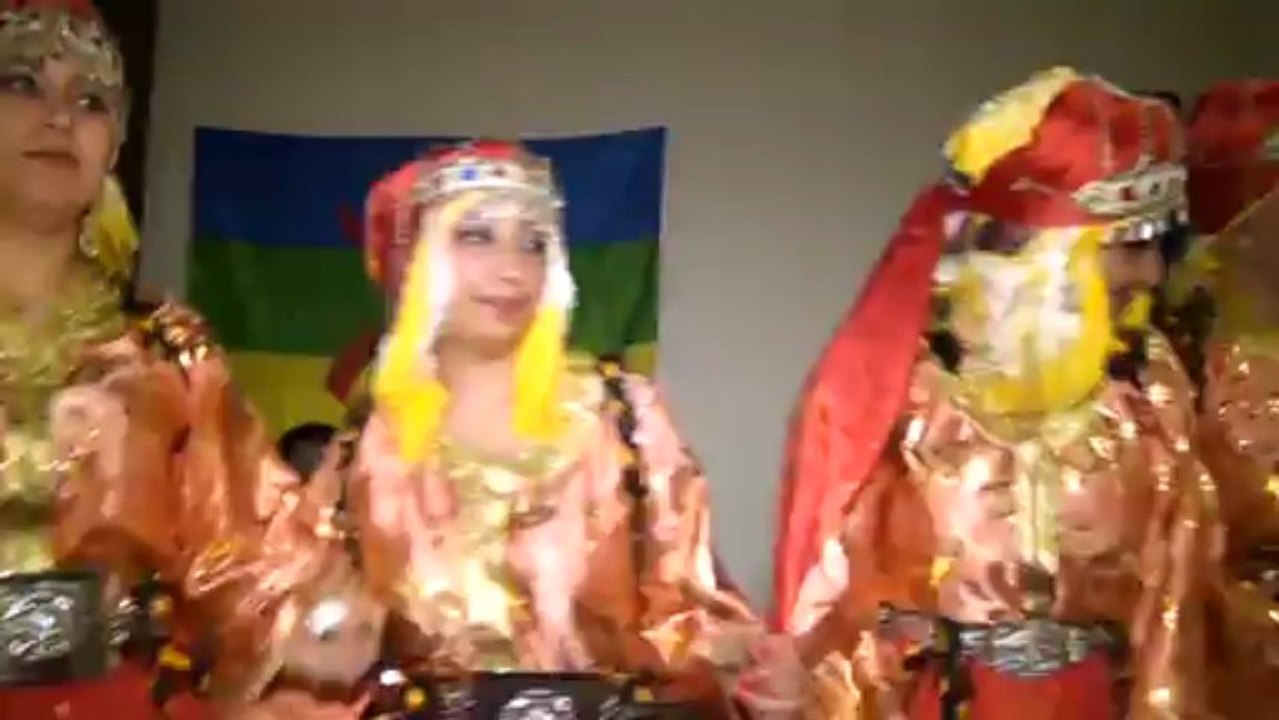 VTS_01_1soire tamaynout france avec hamid inrzaf ahwache france tiznit et fatima tachtoukte quelle que partie merci cameraman tahiri 0642651572