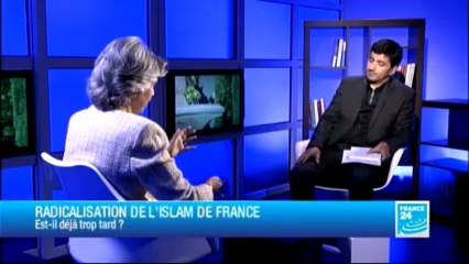 L'ENTRETIEN - Élisabeth Schemla, auteur de "Islam, l'épreuve française"
