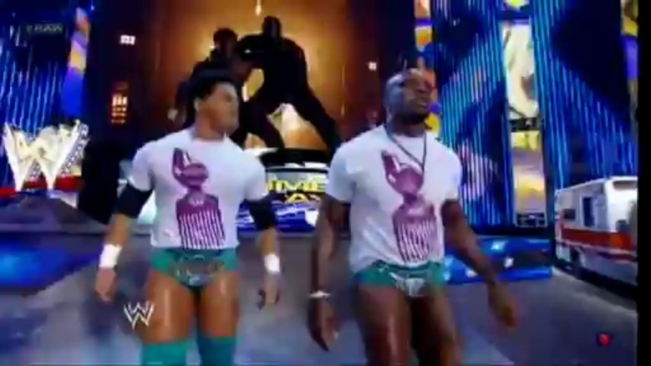 WWE Raw 5-20-13 - Part 2-9