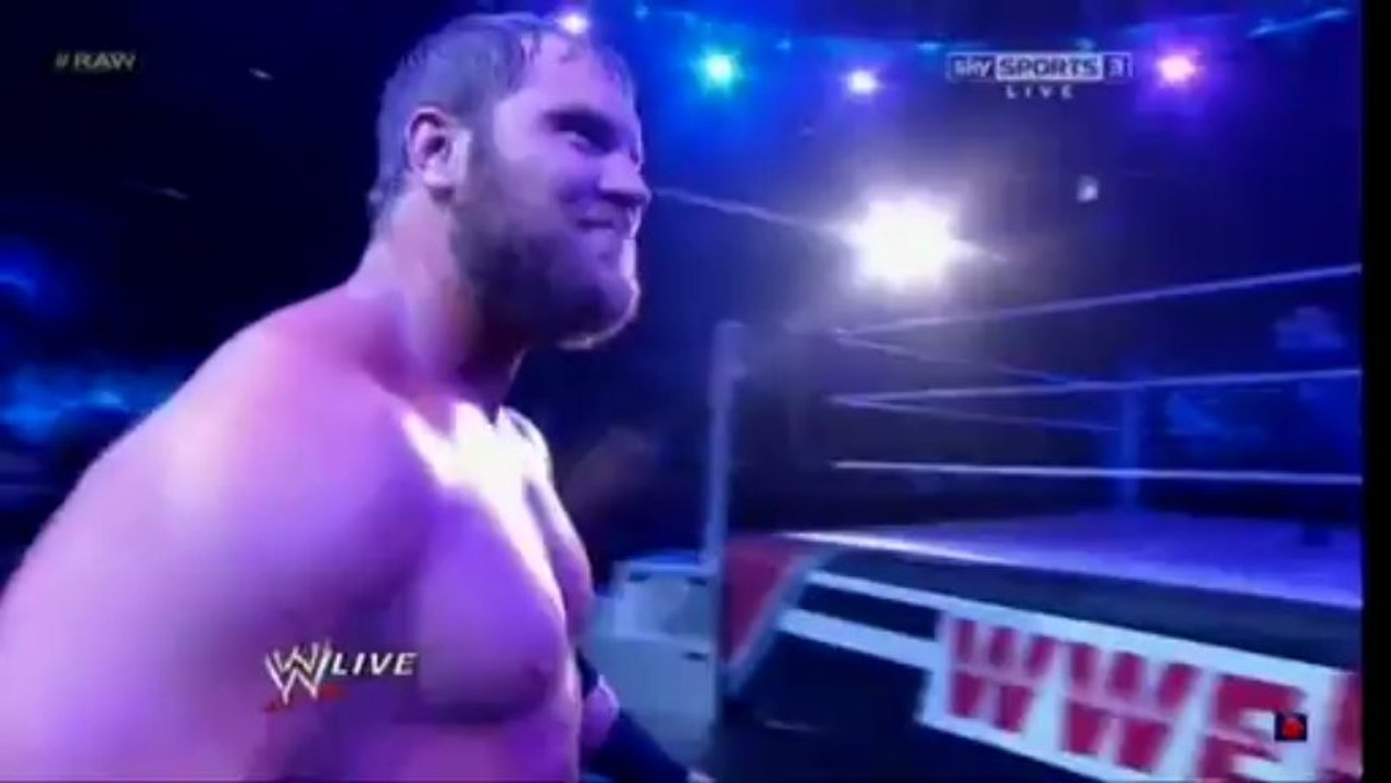 WWE Raw 5-20-13 - Part 3-9
