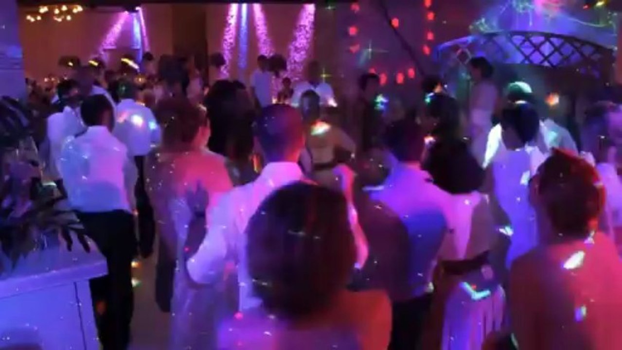 LA VALLEE AUX PAGES SALLE DE RECEPTION MARIAGES HEBERGEMENT AUNEAU GALLARDON VOVES PIERRES TOURY