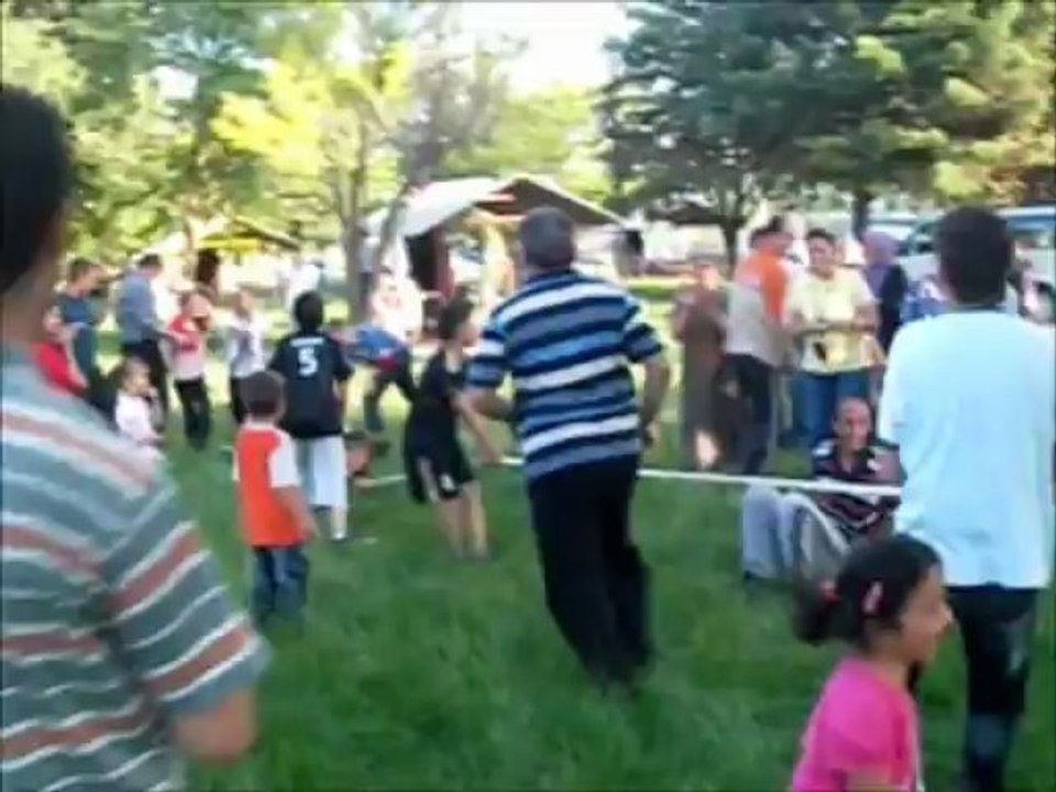 MUTLU ÇOCUKLAR SINIFI MEZUNLAR PİKNİĞİ TANITIM....