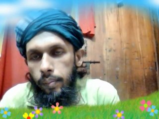 হযরত  ওমর  রাঃ  আমার  বুকে  এমন  জোরে  আঘাত  করিলেন  যে  আমি  পিছনে  শুইয়া  পড়িলাম