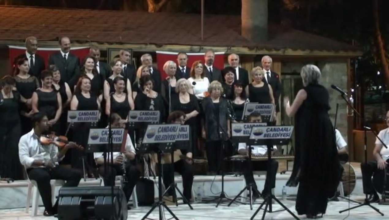 Bir Başkadır Çandarlı Marşı Müziği