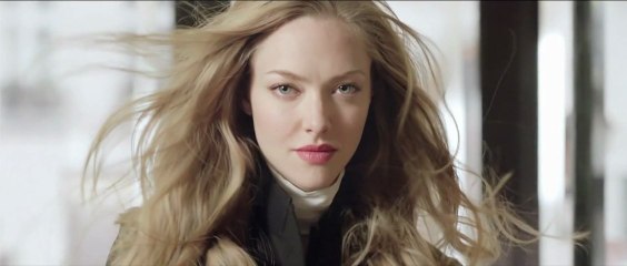 Very Irrésistible Givenchy "L attente" - co/Agence dynamite pour Liza