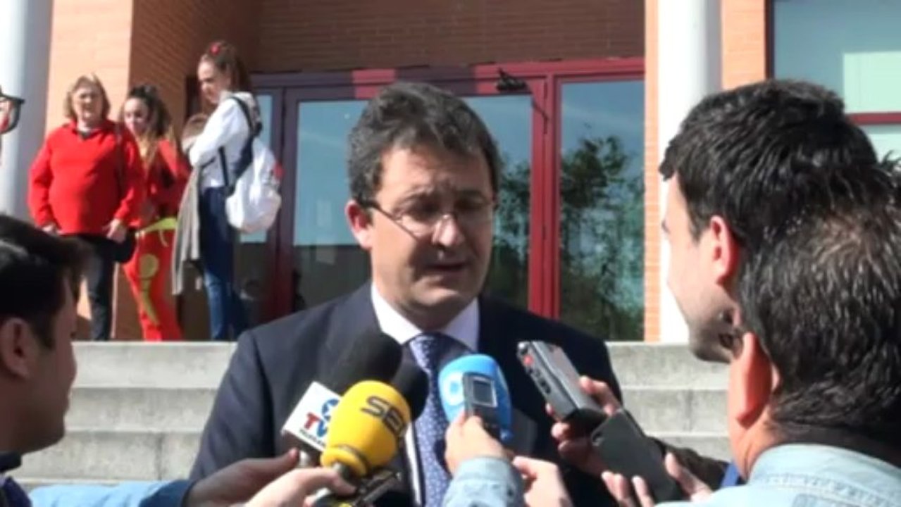 Declaraciones del alcalde de Leganés, Jesús Gómez, en la Ciudad Deportiva de La Fortuna