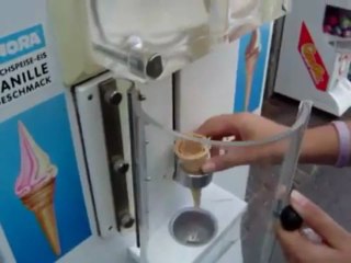 Otomatik soft dondurma makinası