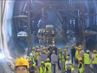 Έγιναν τα εγκαίνια της μεγαλύτερης σήραγγας των Βαλκανίων