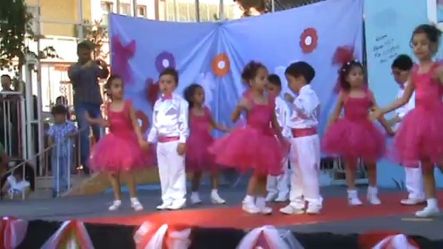 2012-2013 75. Yıl Anaokulu Laleler Grubu Yıl Sonu Gösterisi - Salsa -