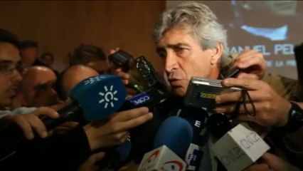 El chileno Manuel Pellegrini anuncia que no seguirá entrenando al Málaga