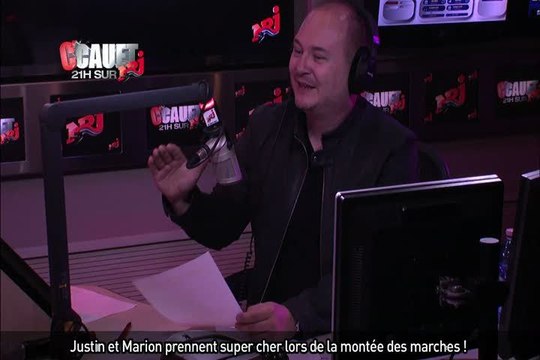 Justin et Marion prennent super cher lors de la montée des marches !