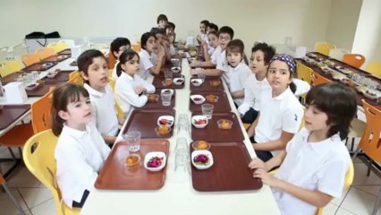 Polyglotte, Henri Dès par les élèves de Yeni Nesil 2000, Istanbul