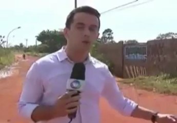 Vídeo mostra homens arrancando roupa de mulher em baile funk