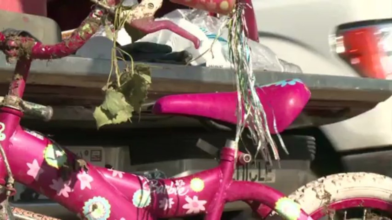 Tornado-hit school mourns 7 students