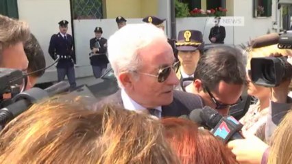 UCCIDE LA MOGLIE E SI TOGLIE LA VITA