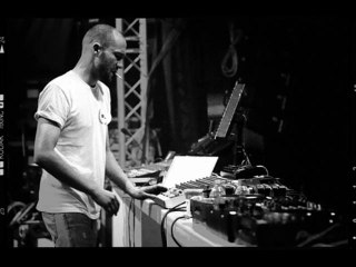 Paul Kalkbrenner - Mad World - YouTube