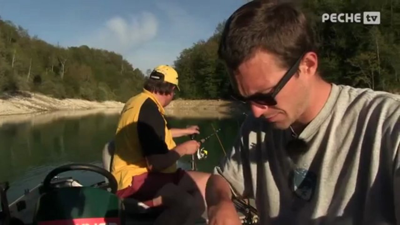 Pêche des carnassier sur le lac de Vouglans - Globe Fishing