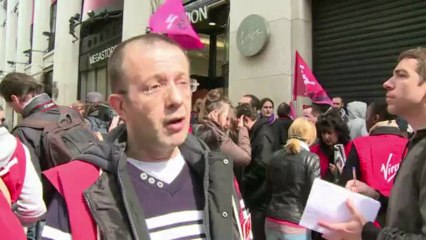 Virgin attend un repreneur, les salariés mobilisés