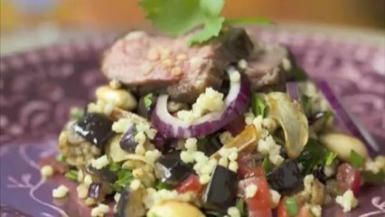 Salade tiède d'aubergine  et d'agneau, cannelle, coriandre