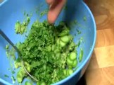 Gougères au guacamole d'asperges