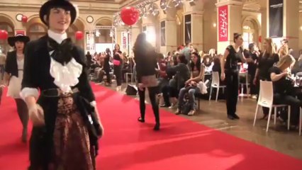 Découvrez le plus Grand Défilé de Mode du Monde