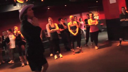 En immersion : On a testé la gym suédoise clubbing