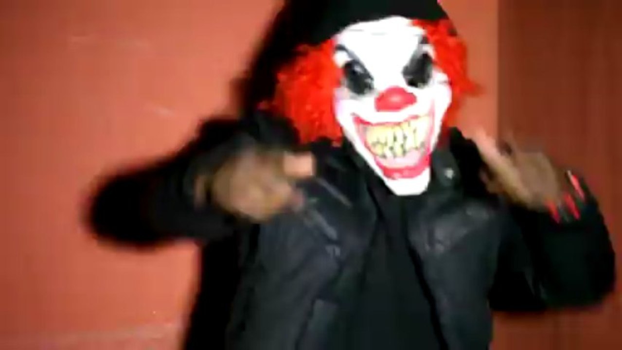 STAINS CSL MY CITY 93240 ( rexos la bastos feat boxox & skrydim ) - clip officiel 2013