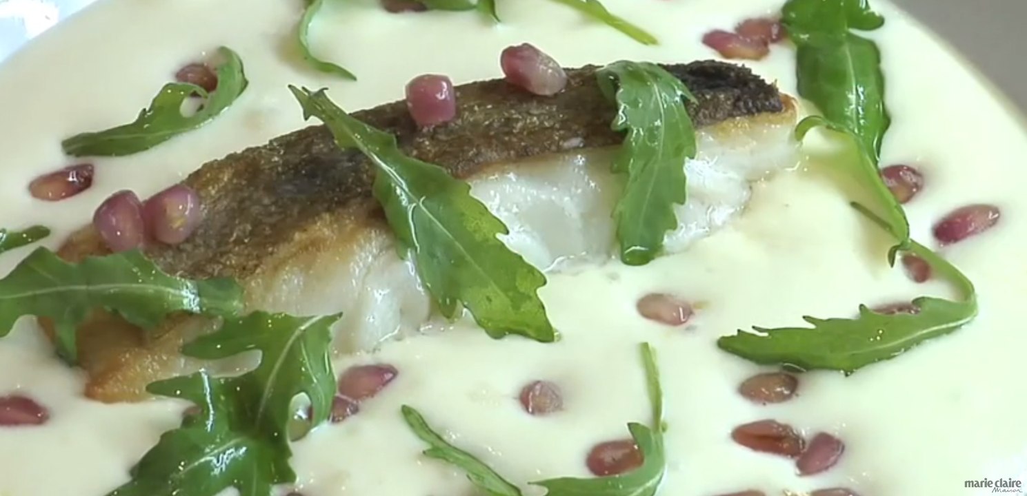 Cabillaud, mousseux de pomme de terre au foie gras tiédit, grenade et roquette