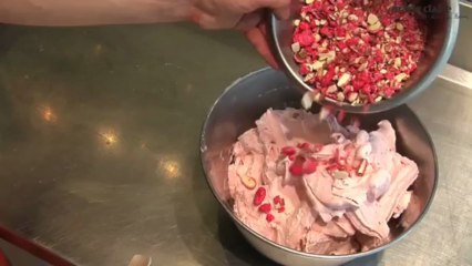 Glace aux pralines roses