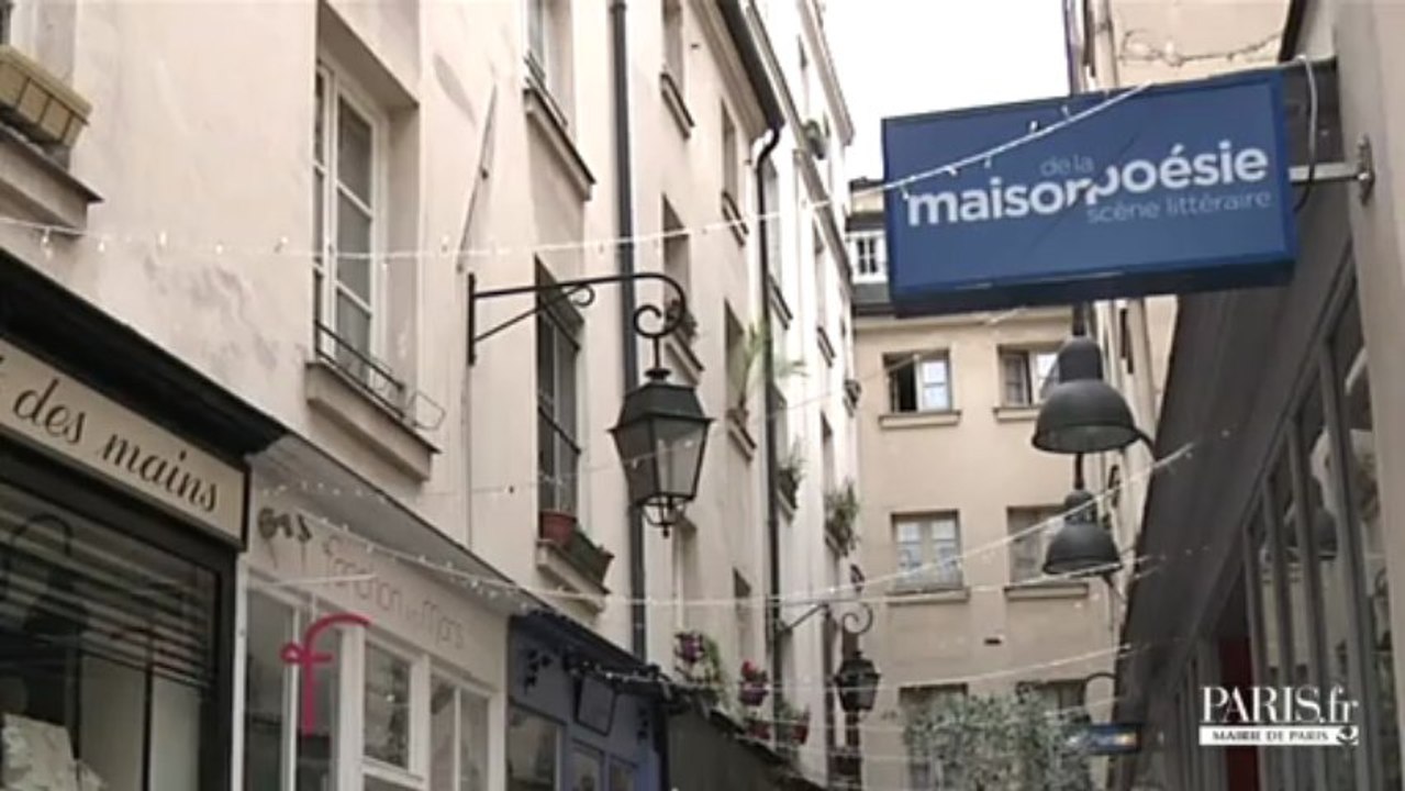 La maison de la Poésie : une scène littéraire pour les auteurs