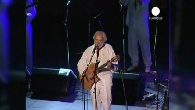 Muere a los 79 años el cantautor Georges Moustaki
