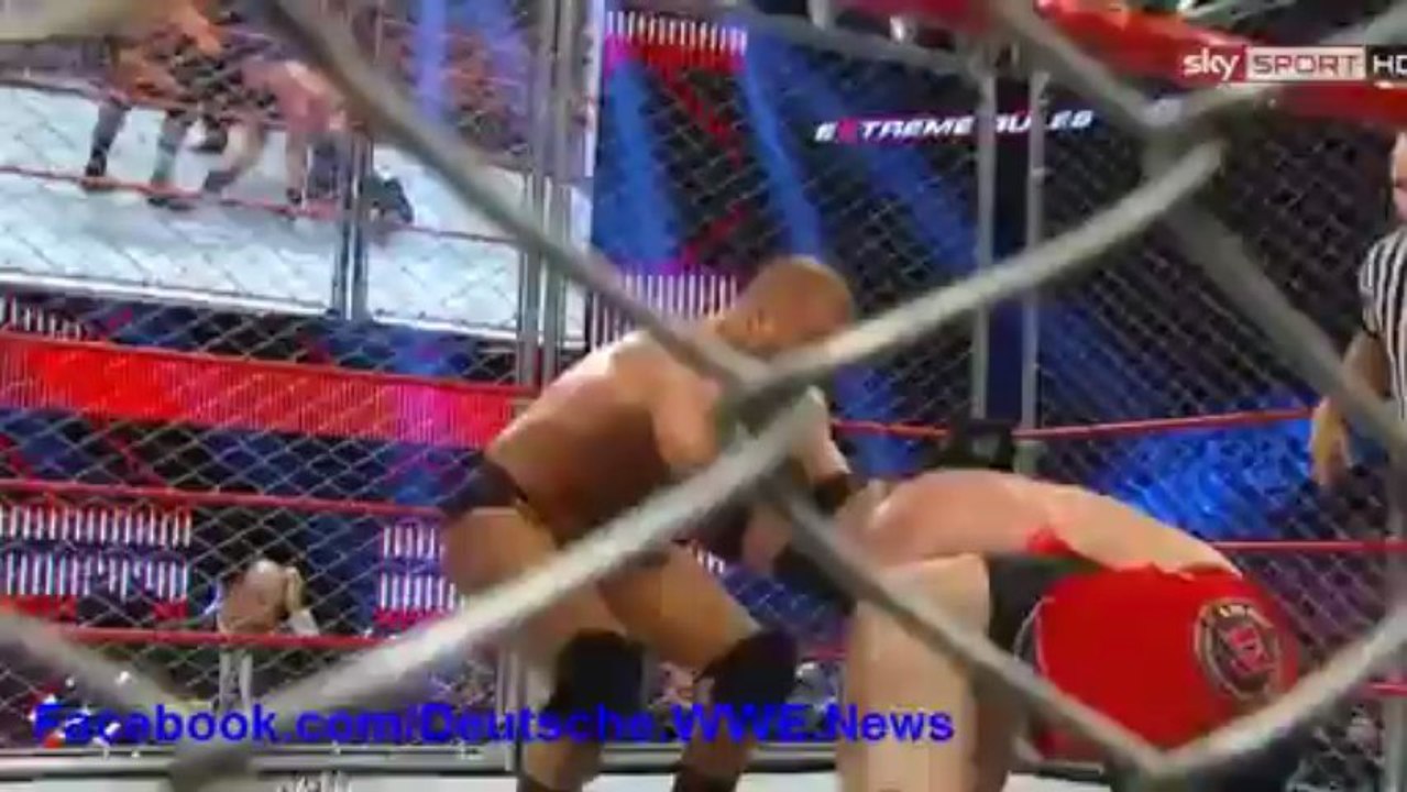 WWE Extreme Rules 2013 Brock Lesnar vs. Triple H GERMAN HD