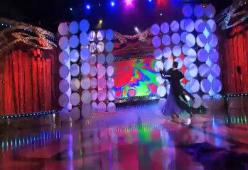 @ToniCosta4 y @FatimaTorre - Show 1 MSEB4 - Novela School+Vals Vienes