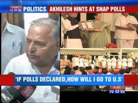 Mulayam snubs, Akhilesh takes on UPA