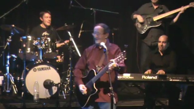 Malika et ses délirs concert IDIR L'Hay les roses UN GRAND MONSIEUR IRREMPLACABLE