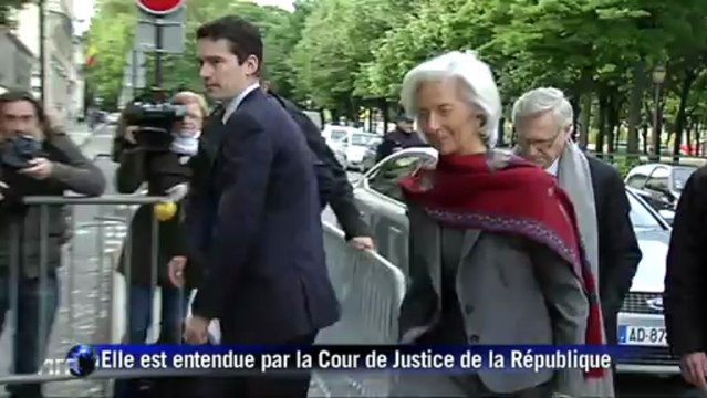 Affaire Tapie: arrivée de Lagarde à la CJR