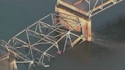 Ponte desaba nos EUA