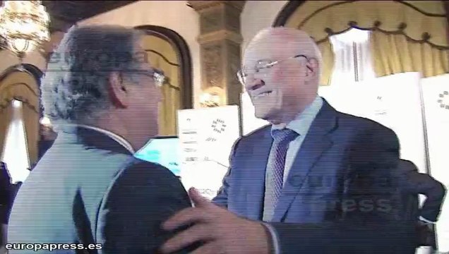 Oliu ve natural declaración de Botín, Fainé y González