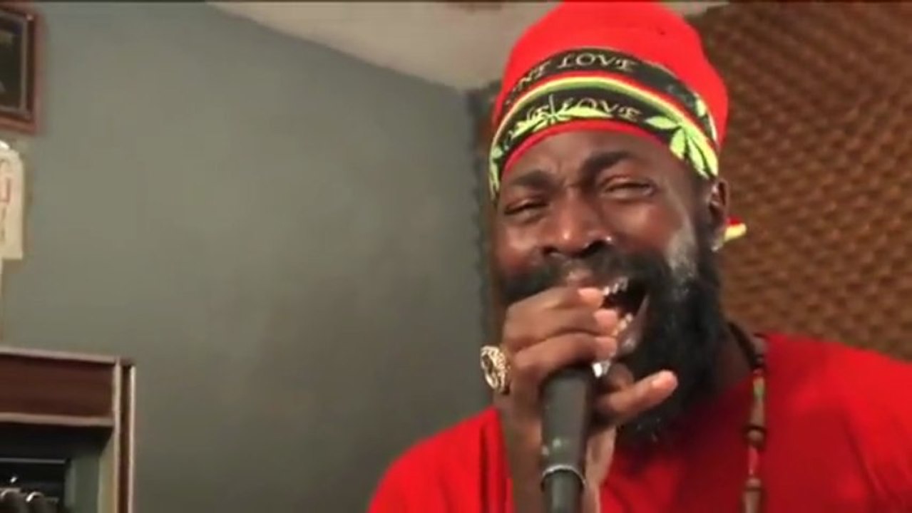 Capleton - Head Above The Water
