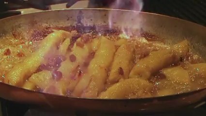 How to Make a Flambé Bananas.