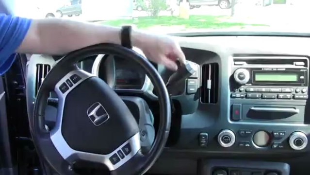 Used 2006 Honda Ridgeline RTL 4wd for sale at Honda Cars of Bellevue...an Omaha Honda Dealer!