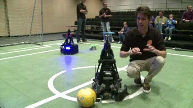 Les robots-footballeurs se préparent pour la coupe du monde