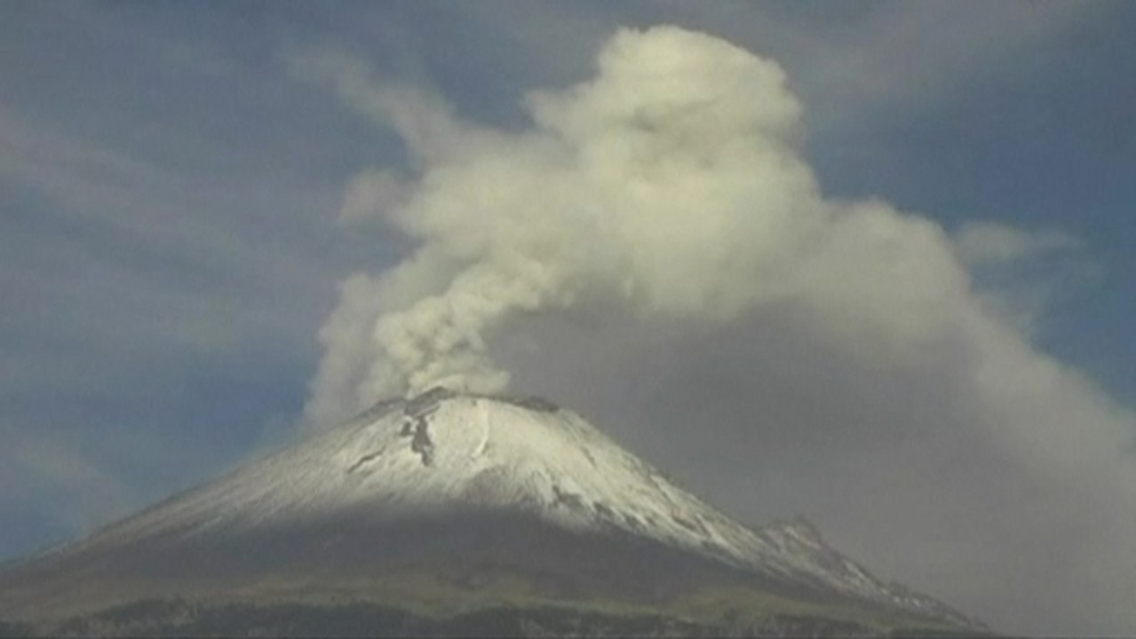 Residents on alert as Mexico's Popocatepetl continues erupting