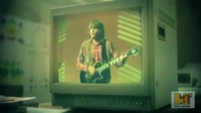 M83 vs Creedence Clearwater Revival - Midnight Moon