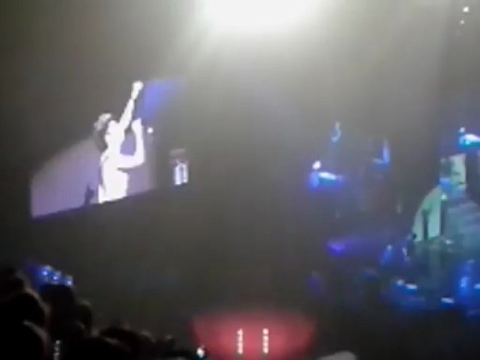 video-2013-05-20-22-37-26