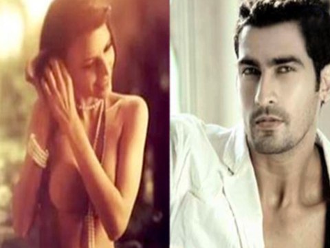 Sherlyn Chopra To Romance King Mal Khan In Kamasutra 3D