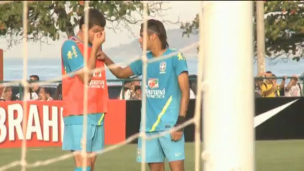 Neymar nach Europa: Santos bietet Supertalent zum Verkauf an