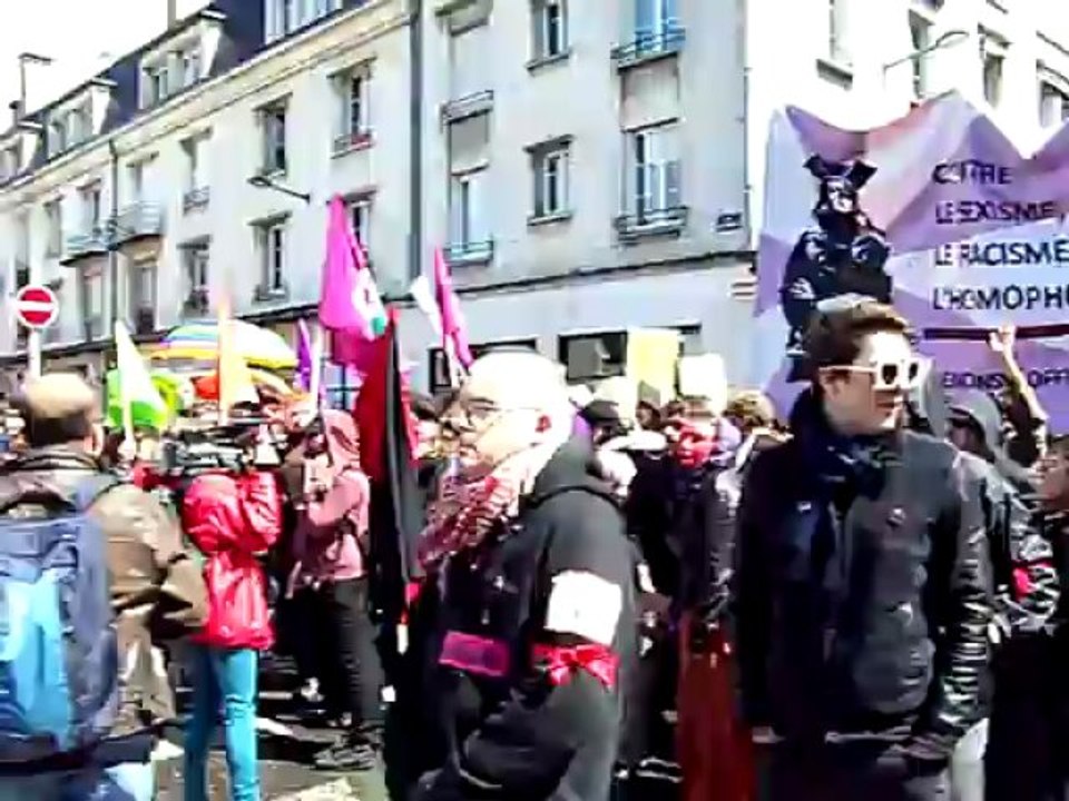 Gay pride anti fa 2013 Tours